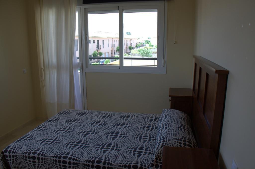إسبارتيناس Apartamentos Turisticos Los Girasoles الغرفة الصورة