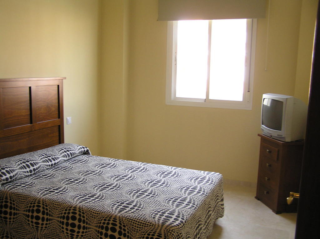 إسبارتيناس Apartamentos Turisticos Los Girasoles الغرفة الصورة