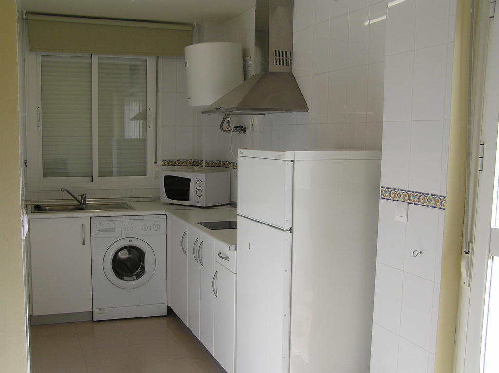 إسبارتيناس Apartamentos Turisticos Los Girasoles الغرفة الصورة