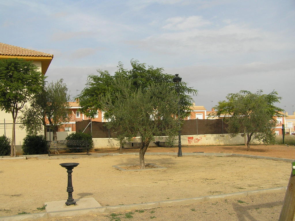 إسبارتيناس Apartamentos Turisticos Los Girasoles المظهر الخارجي الصورة