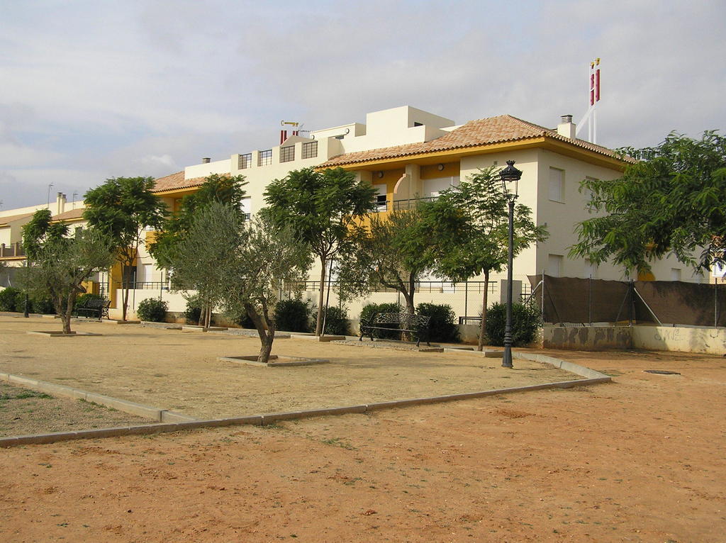 إسبارتيناس Apartamentos Turisticos Los Girasoles المظهر الخارجي الصورة